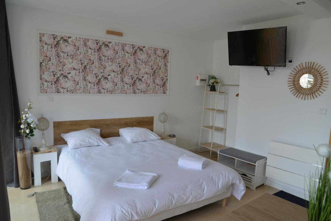 Dnj Appart Hotel Meung-sur-Loire Exteriör bild